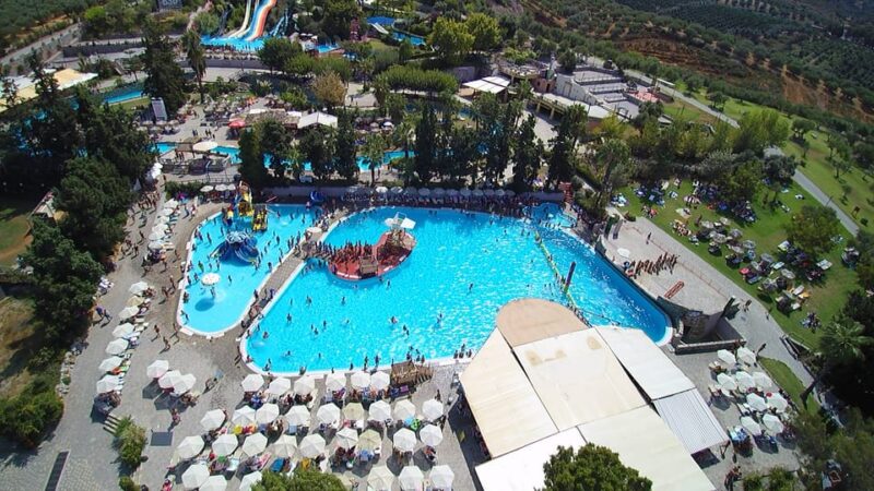 Rethymno: Roundtrip Bus Transfer to WaterPark Limnoupolis - What to Bring