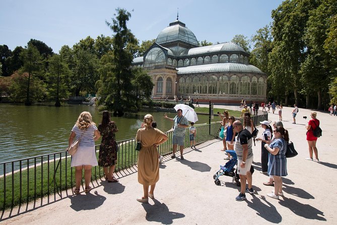 Retiro Park Walking Tour in Madrid - Park History and Features