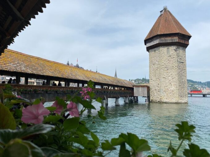 Revealing Lucerne: Self-Guided Reading City Tour - Getting Started