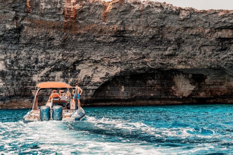 Revenger Dinghy Charters - Key Points