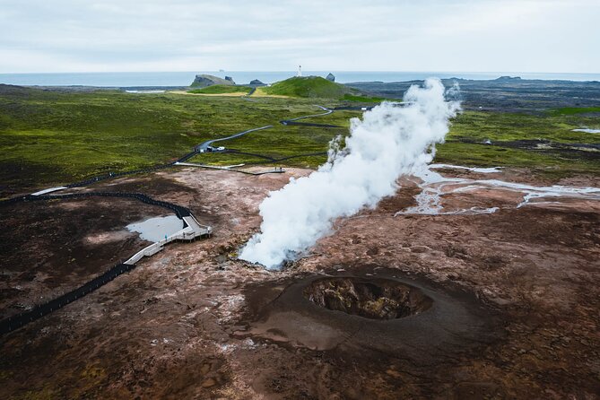 Reykjanes Lava Circle - Private Tour - Unique Geological Formations