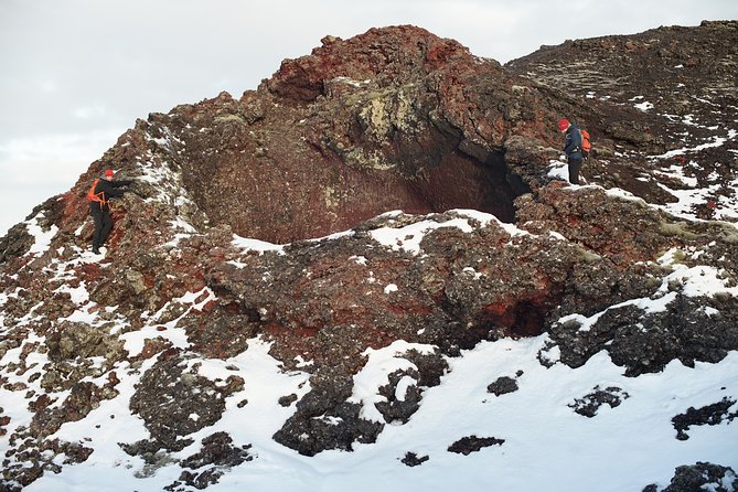 Reykjanes Secret G Spots - Volcanic Cave Exploration