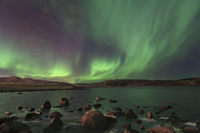 Reykjavik: 4-Day Iceland Northern Lights Tour With Lodging - Practical Information and Booking