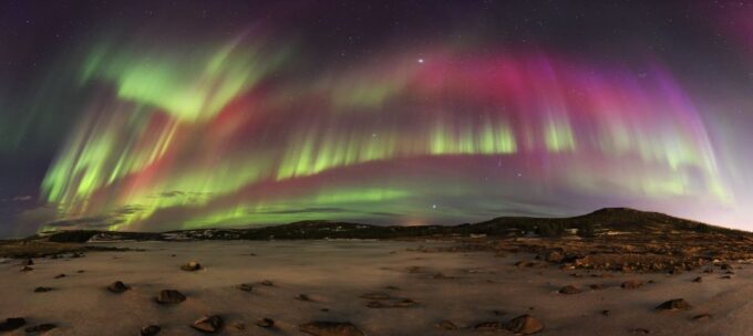 Reykjavik: 5-Day Iceland Vacation With Northern Lights Hunt - Northern Lights Hunting