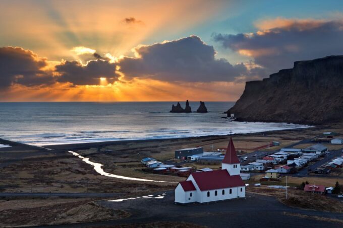 Reykjavik: 5-Day Iceland Vacation With Northern Lights Hunt - Frequently Asked Questions