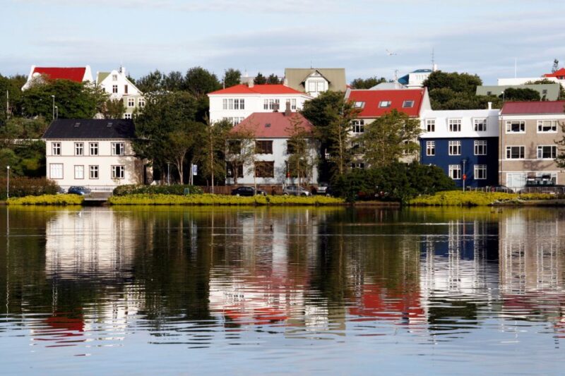 Reykjavik: First Discovery Walk and Reading Walking Tour - Learning at Each Location