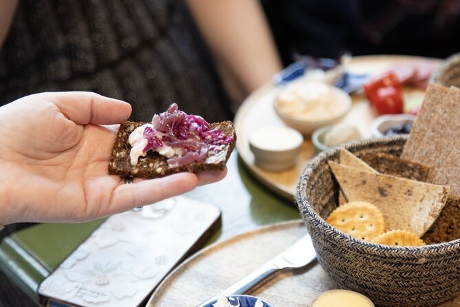 Reykjavik Food Tour - Supermarket Tour & Lunch at Microbrewery - Customer Feedback