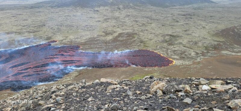Reykjavík: Geldingadalir Volcano Hike and Blue Lagoon Visit - Hiking Experience