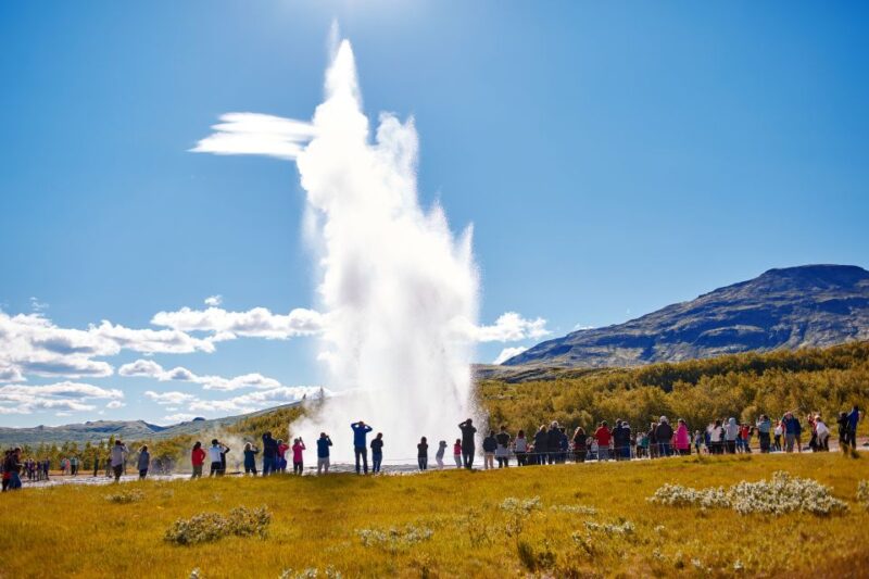 Reykjavik: Golden Circle Day Trip With Blue Lagoon Transfer - Important Information