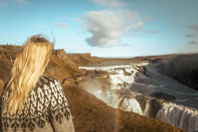 Reykjavik: Golden Circle Full-Day Tour With Kerid Crater - Experience Geysir Area