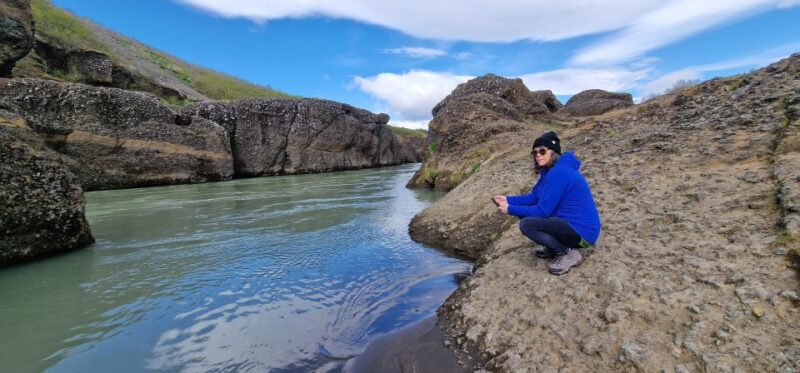 Reykjavik: Golden Circle Private SUV / Lunch at Tomato Farm - Photo Opportunities and Comfort