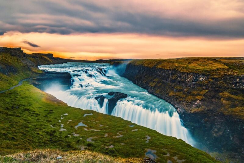 Reykjavik: Golden Circle, Tomato Farm and Kerið Crater Tour - Main Stops
