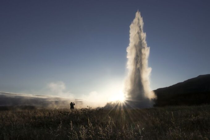 Reykjavik: Golden Circle, Tomato Farm and Kerið Crater Tour - Customer Experience