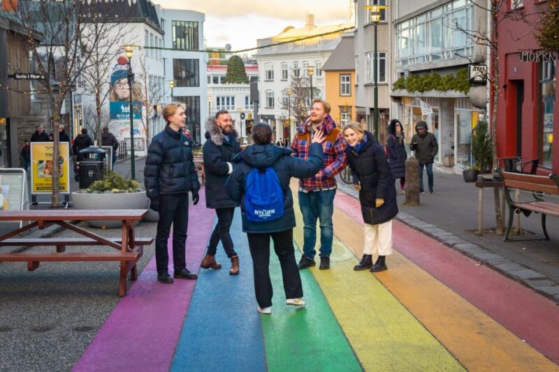 Reykjavik: Guided Foodie Walking Tour With 6 Tastings - Dining Experiences and Tastings