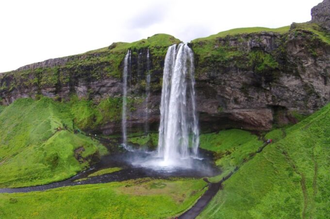 Reykjavik: Iceland South Coast & Glacier Snowmobile Tour - Transportation and Lunch Arrangements