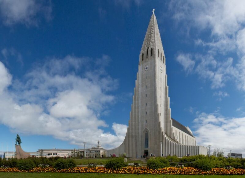 Reykjavik: Keflavik Private Airport Transfer - Pricing and Availability
