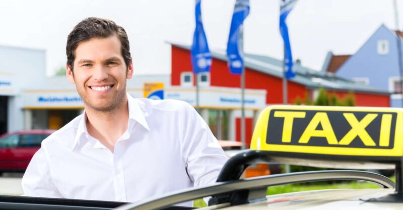 Reykjavik: Keflavik Private Airport Transfer - Convenient Transportation