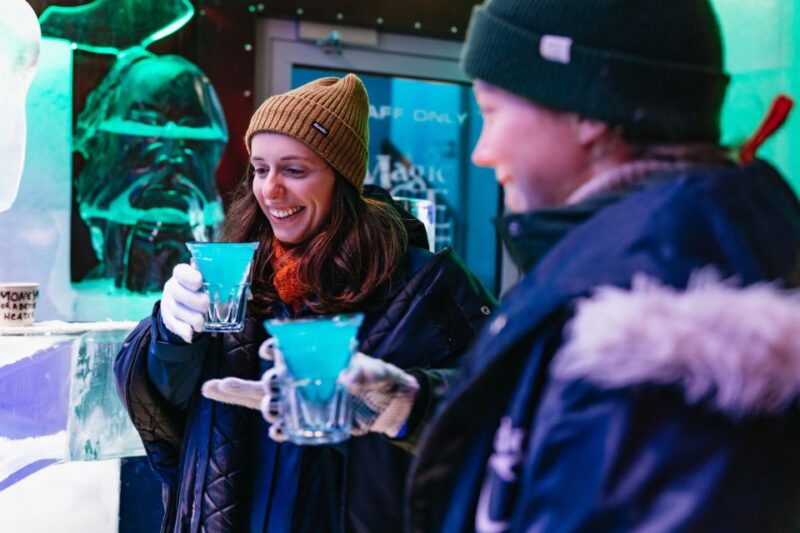 Reykjavik: Magic Ice Bar Entrance and Welcome Drink - Ice Sculptures and Carving