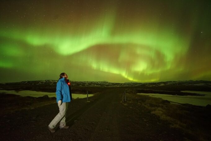 Reykjavik: Northern Lights Minibus Tour With Hot Chocolate - Frequently Asked Questions