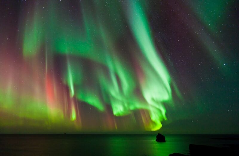 Reykjavik: Premium Northern Lights Tour With Free Photos - Pickup and Itinerary