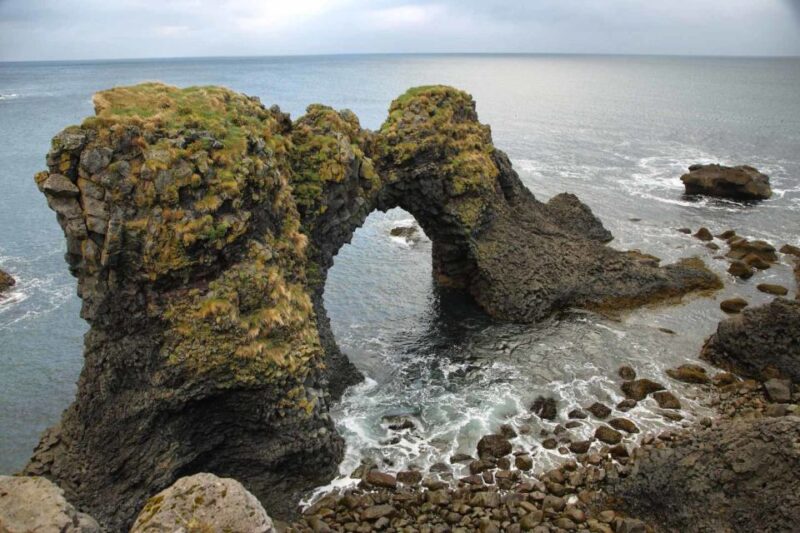Reykjavik: Private Snaefellsnes and Kirkjufell Jeep Tour - Arnarstapi Sea Cliffs and Glacier