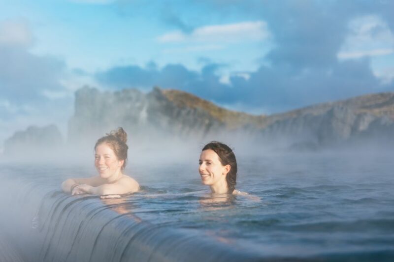 Reykjavik: Sky Lagoon Admission With Transfer - Included Amenities