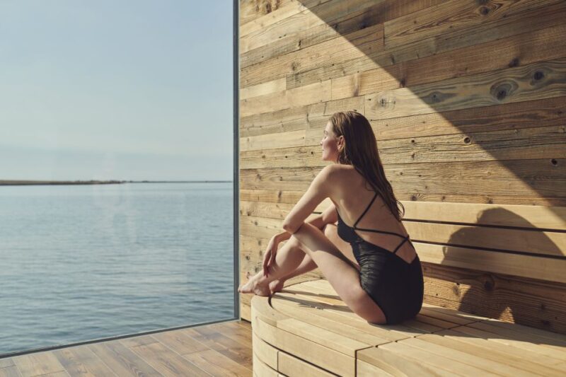 Reykjavik: Sky Lagoon Entrance Pass With 7-Step Spa Ritual - Amenities and Accessibility