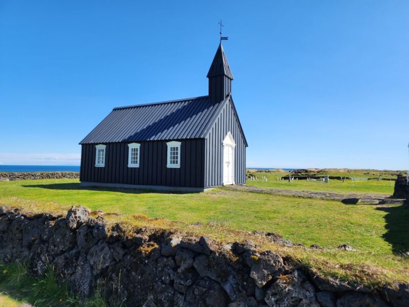 Reykjavík: Snaefellsnes Full-Day Guided Private Trip - Guide and Language