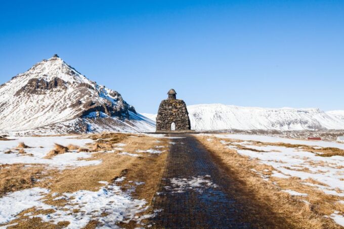 Reykjavik: Snaefellsnes & Mt. Kirkjufell Guided Minibus Tour - Booking Information