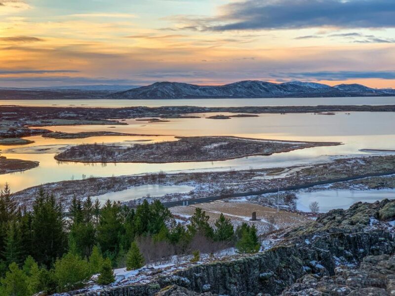 Reykjavik to Keflavik Airport: Private Transfer (Van 8 Pax) - Booking Information