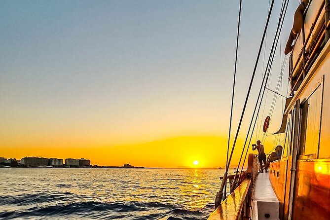 Rhodes by Sunset Cruise With Unlimited Drinks and Snacks - Reviews