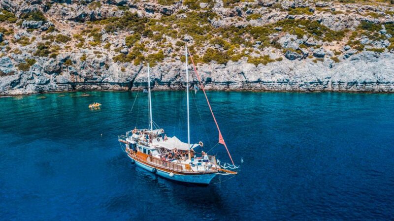 Rhodes: Cruise With 3 Stops, Lunch and Unlimited Drinks - Guided Tour and Amenities