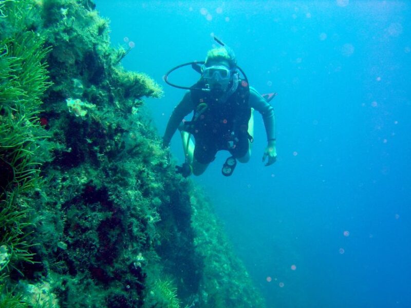 Rhodes: Diving Adventure for Beginners and Experts - Safety Measures and Accessibility