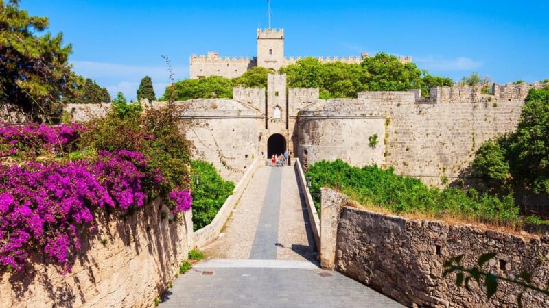 Rhodes: Free Exploration of Rhodes City Transfer. - Mobility and Accessibility