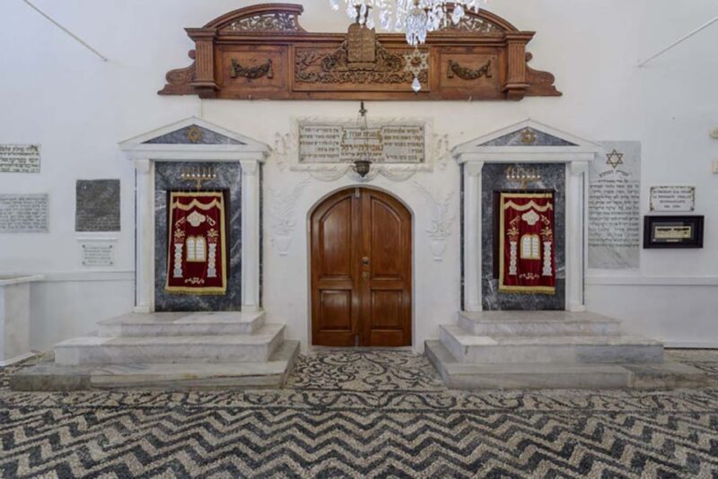 Rhodes: Jewish Quarter and Synagogue Guided Tour With Ticket - Highlights of the Tour