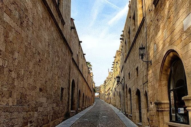 Rhodes Medieval Town and Lindos Acropolis Guided Tour With Minibus . - Meeting and Pickup