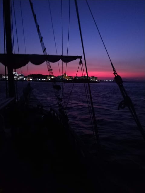 Rhodes: Night Cruise With Live Music and Sightseeing. - Recap