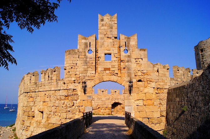 Rhodes Old City by Night - 3-Hour Boat Tour Experience