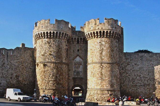 Rhodes Old Town Walking Tour (Small Group) - Group Size and Accessibility
