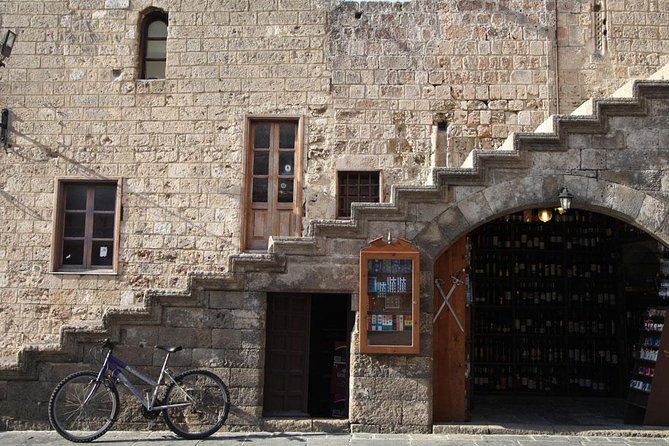 Rhodes Old Town Walking Tour (Small Group) - Exploring Rhodes Old Town