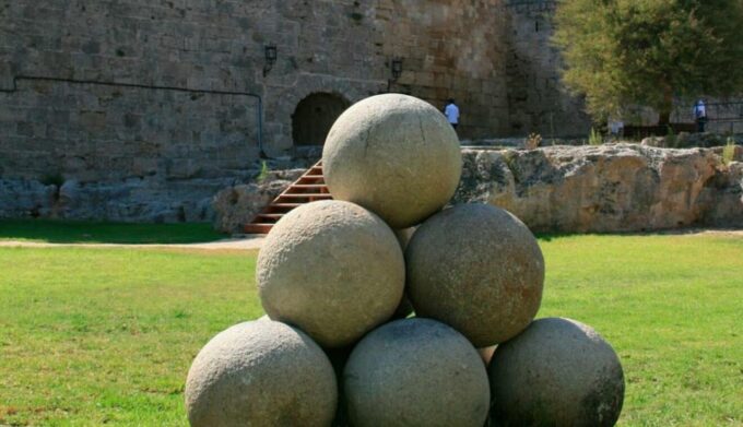 Rhodes: Private Medieval City Treasure Hunt With Food Stops - Duration and Language