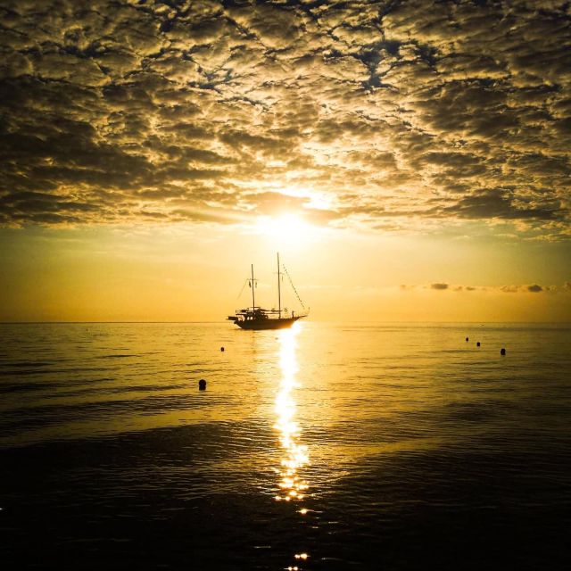 Rhodes : Sunset Tour With Unlimites Drinks in Kallithea Bay - Frequently Asked Questions