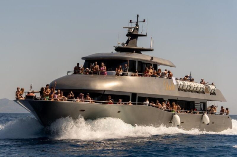 Rhodes: Transfer & Cruise to Symi Island & St. George Bay - Onboard Experience and Amenities