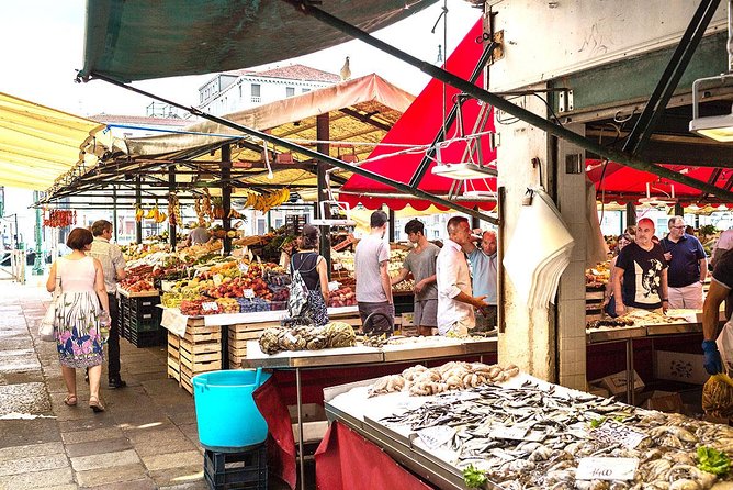Rialto Farmers Market Food Tour in Venice With Wine Tasting & Guided Sightseeing - Meeting and End Points