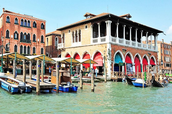 Rialto Farmers Market Food Tour in Venice With Wine Tasting & Guided Sightseeing - Authentic Food Culture