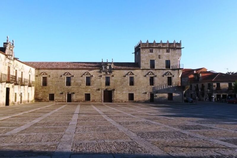 Rias Baixas: Guided Day Tour From Santiago With Boat Ride - Transportation Details