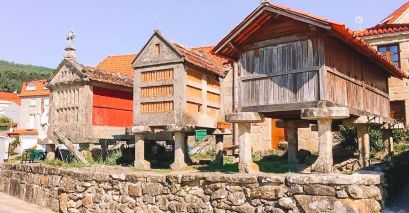 Rias Baixas Tour From Santiago De Compostela - Discovering the Village of Combarro