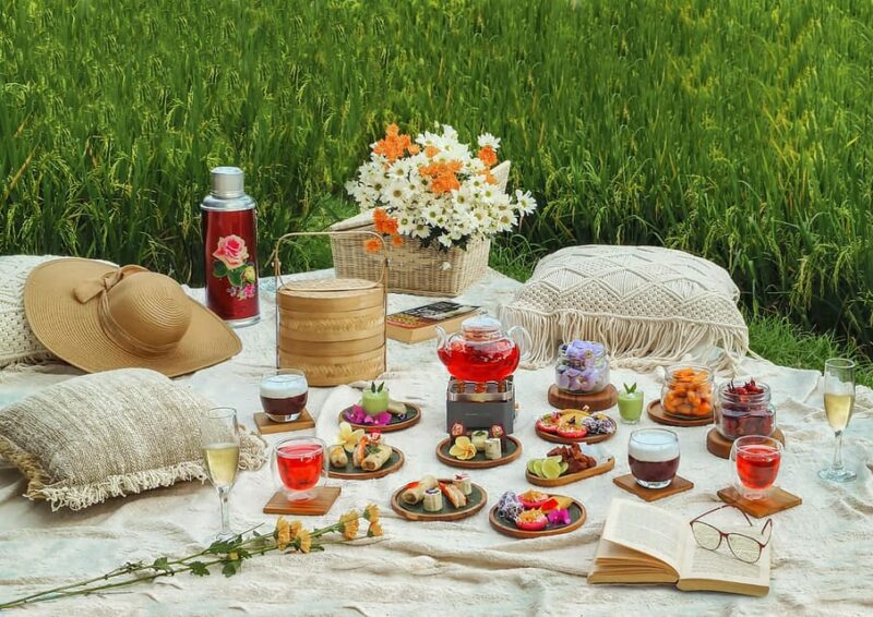 Rice Paddy Elegance: Gourmet Breakfast or High Tea in Ubud - Reservation Schedule