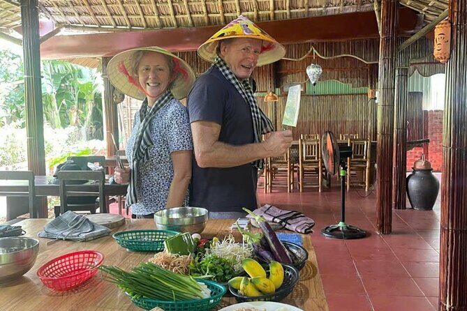 RICE PAPER Noodle Making Experience & Hoi An Cooking Class Class - The Experience in Context: What to Expect