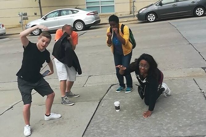 Richmond City Scavenger Hunt Excursion by Zombie Scavengers - Inclusions and Pricing